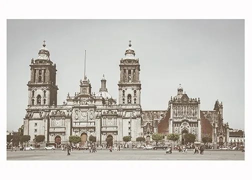 Photograph from Valeria Contreras’s México series titled Catedral.